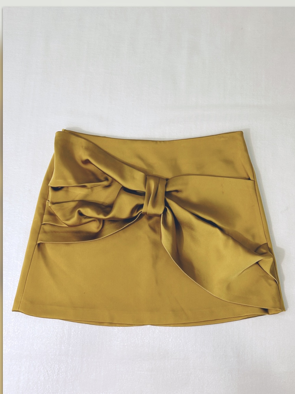 NWT Zara Gold Satin Effect Bow Skirt